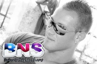 stripteaseur Kyle Cena