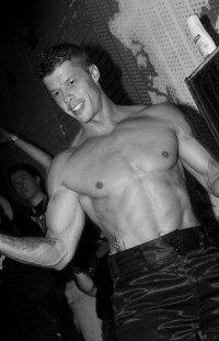 Stripteaseur alexandro vegas