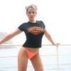 Stripteaseuse Tya 13